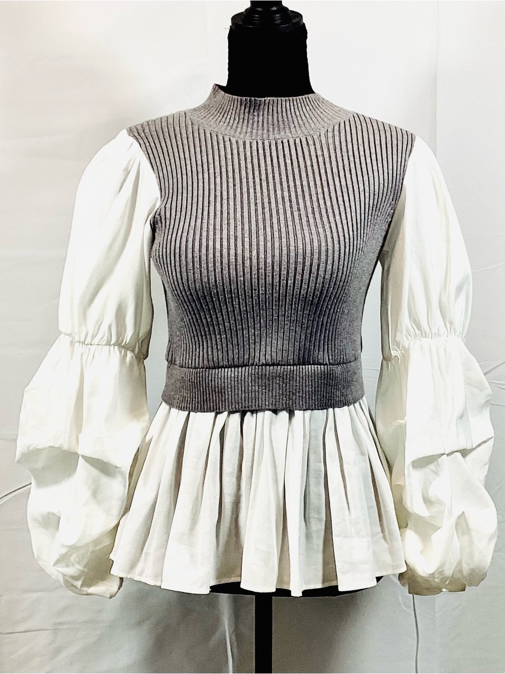 English Factory Ribbed Knit Peplum Top with White Puff Sleeves Size small